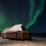 Arctic Land Adventure Glass Igloos Kilpisjärvi
