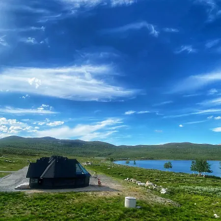 Arctic Land Adventure Glass Igloos Kilpisjärvi