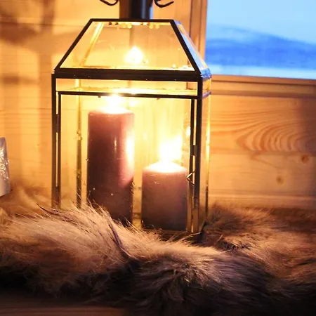 Arctic Land Adventure Glass Igloos Resort Kilpisjärvi