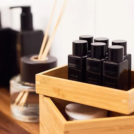 Resort Arctic Land Adventure Glass Igloos