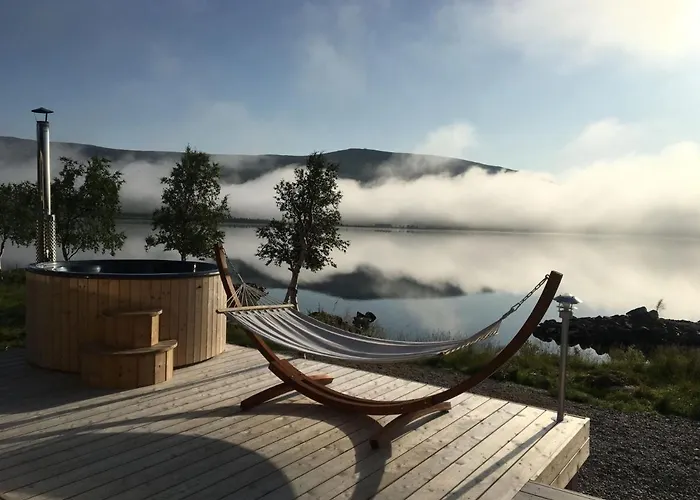 Arctic Land Adventure Glass Igloos אתר נופש *